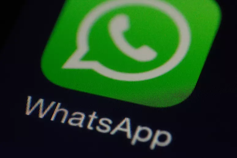 Desinstalei o Whatsapp GB e não consigo instalar de novo